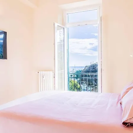 Apartment A Window On Portosole - Central- Terrace - Wifi Sanremo